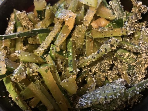 スイカの皮の胡麻きんぴら